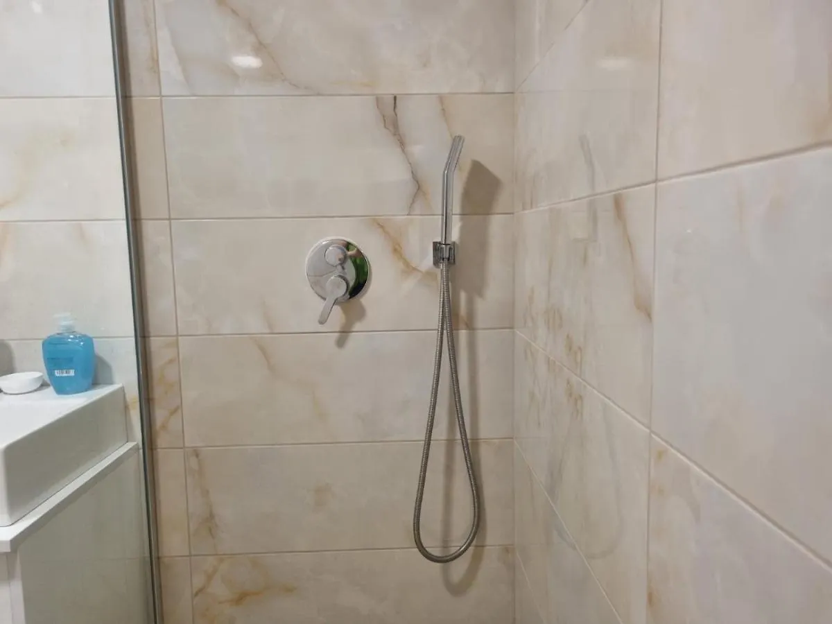 Modern Sea View Apartments Sarande